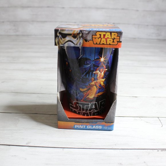 Star Wars 16 oz Collectible Pint Drinking Glass - Picture 1 of 4